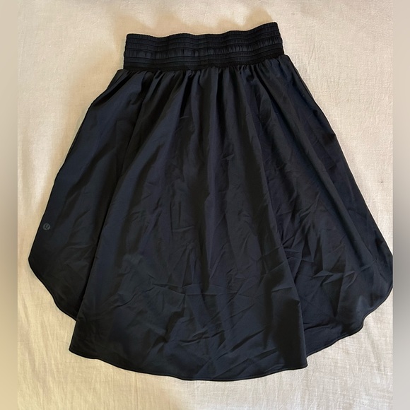 Lululemon Flowy Skirt - Picture 3 of 5